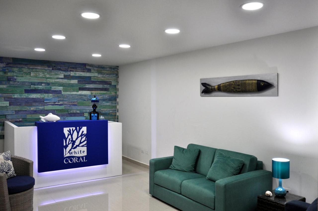 White Coral Apartasuites San Andrés Exterior photo